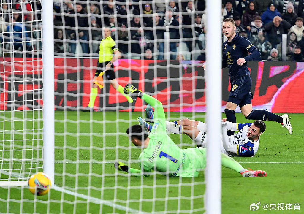 od体育官网入口-塞维利亚主场击败瓦伦西亚，豪取三分