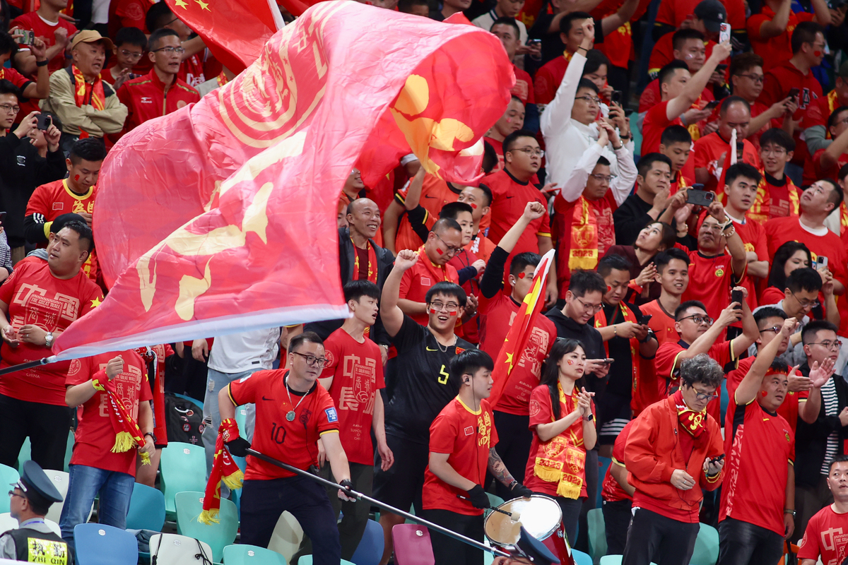 od体育网址-紧张瞬间,球队力争一胜,向胜利前进的简单介绍