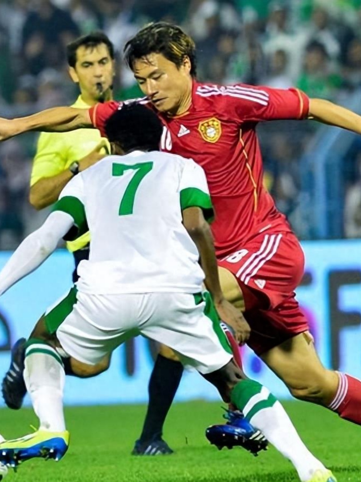 od体育娱乐-足球比赛中的教练战术备受球迷关注