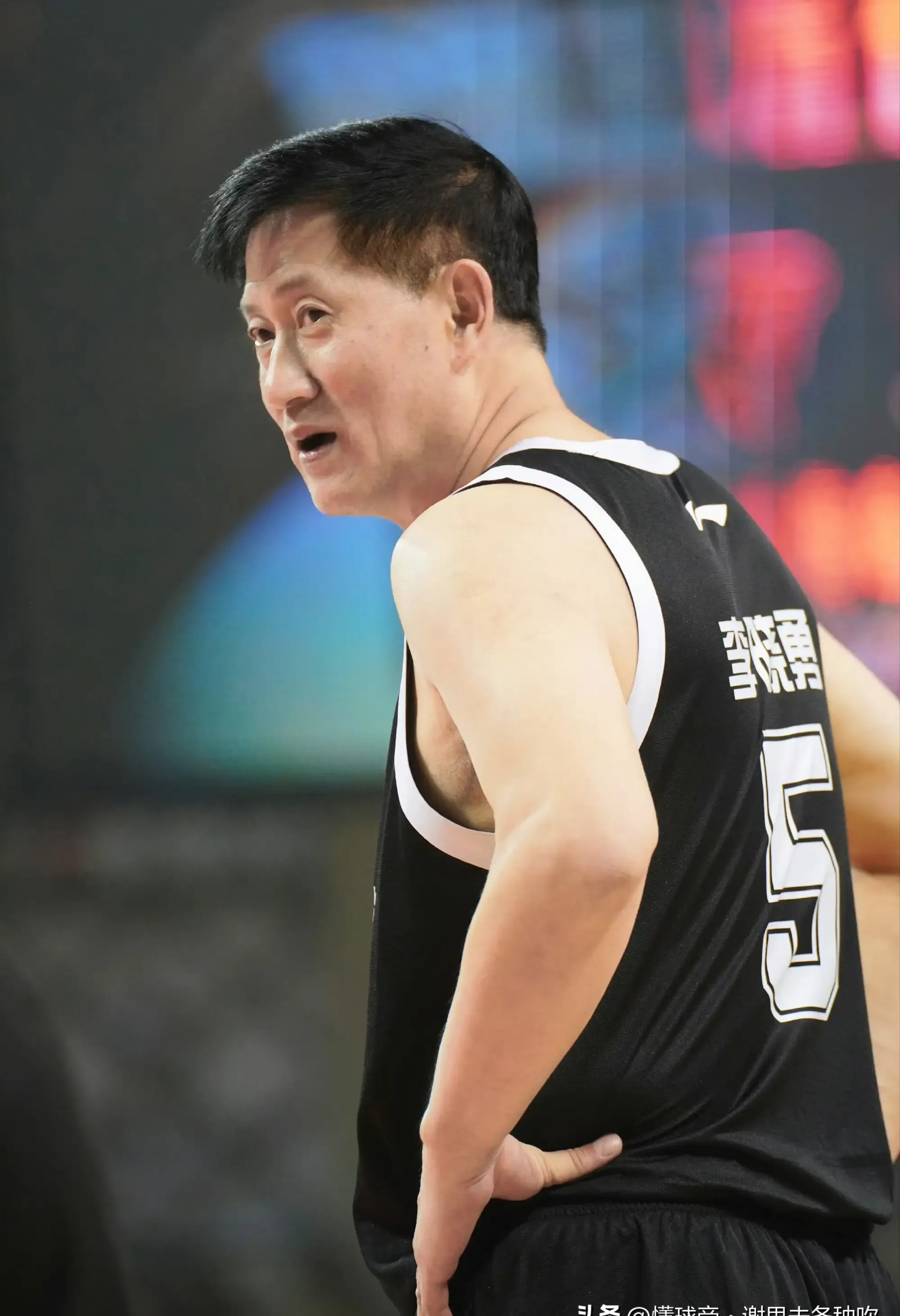 od体育app下载-辽宁男篮球员斗志昂扬,拿下关键胜利的简单介绍