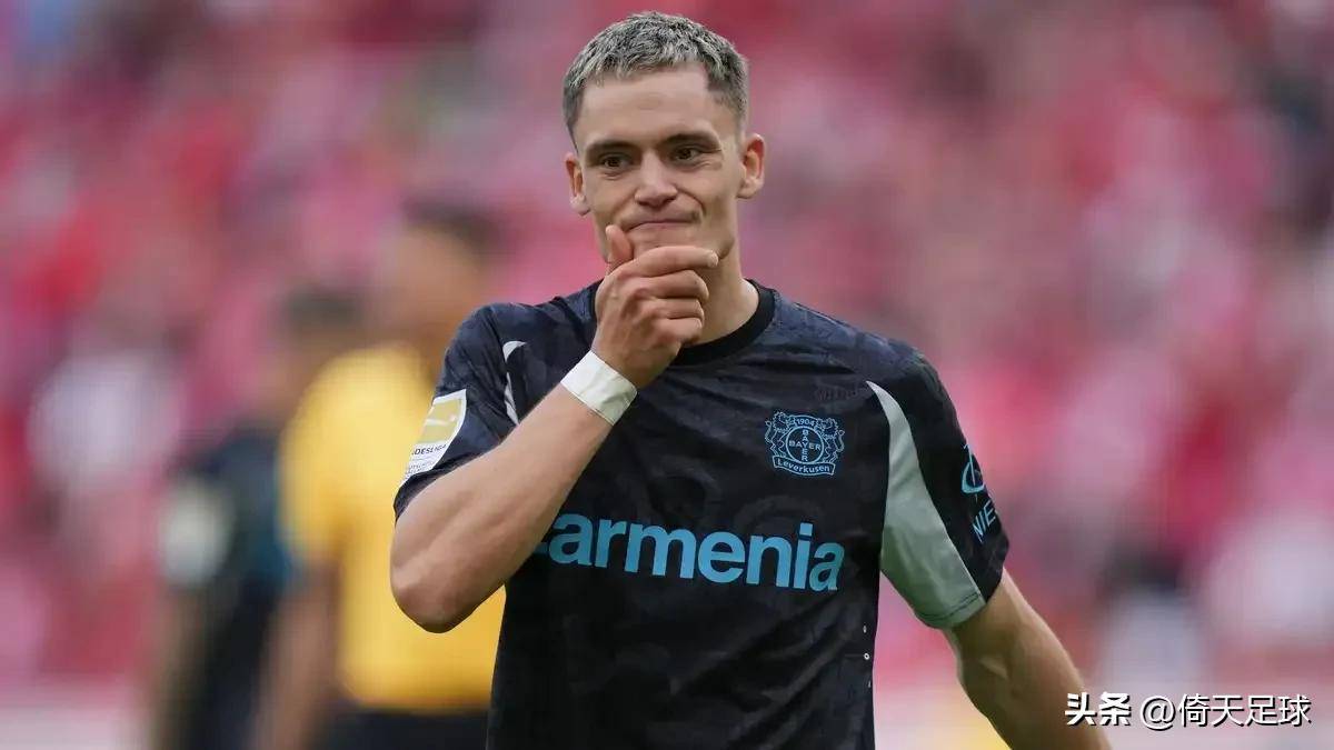 波黑国际队与芬兰队展开对抗，争夺胜利