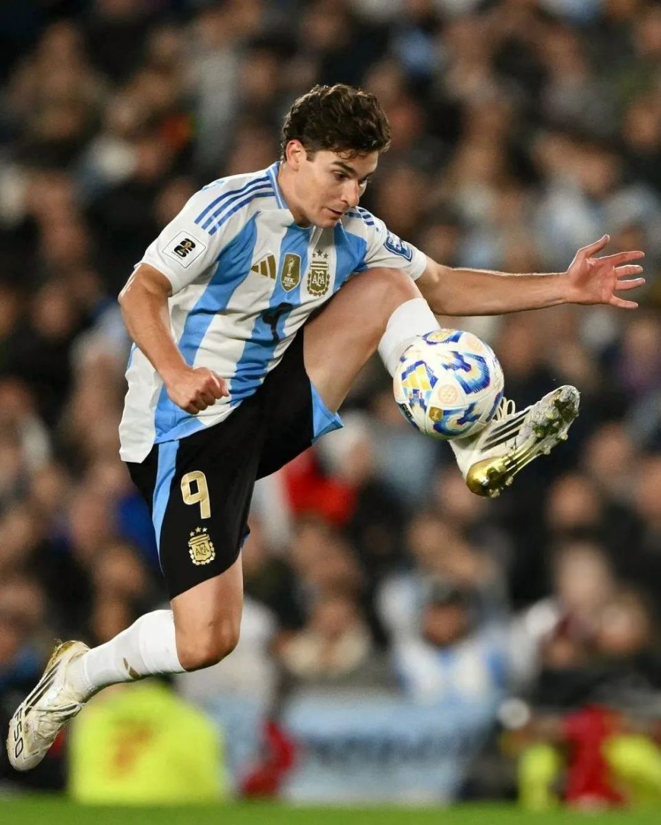 od体育网站入口-乌拉圭男子篮球队实力强劲，晋级半决