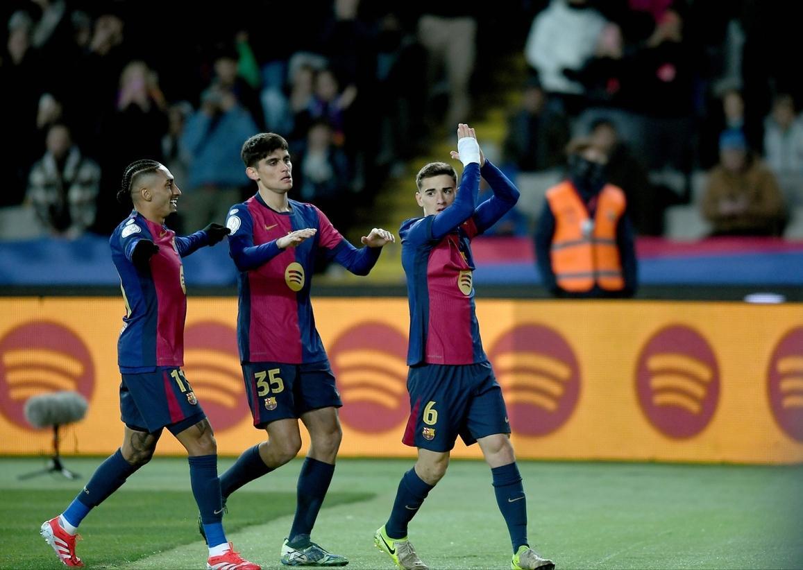 od体育注册-巴萨踢出精彩比赛,赢得欧冠资格